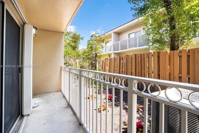 Building Photo - 6806 NW 166th Terrace