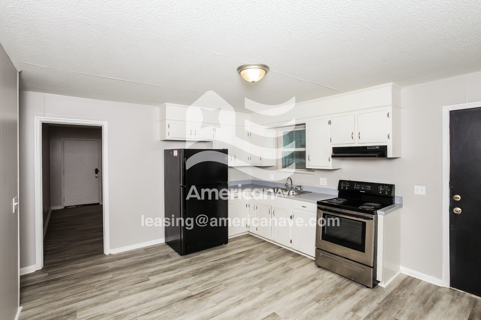 Building Photo - 2409 CoCo Rd