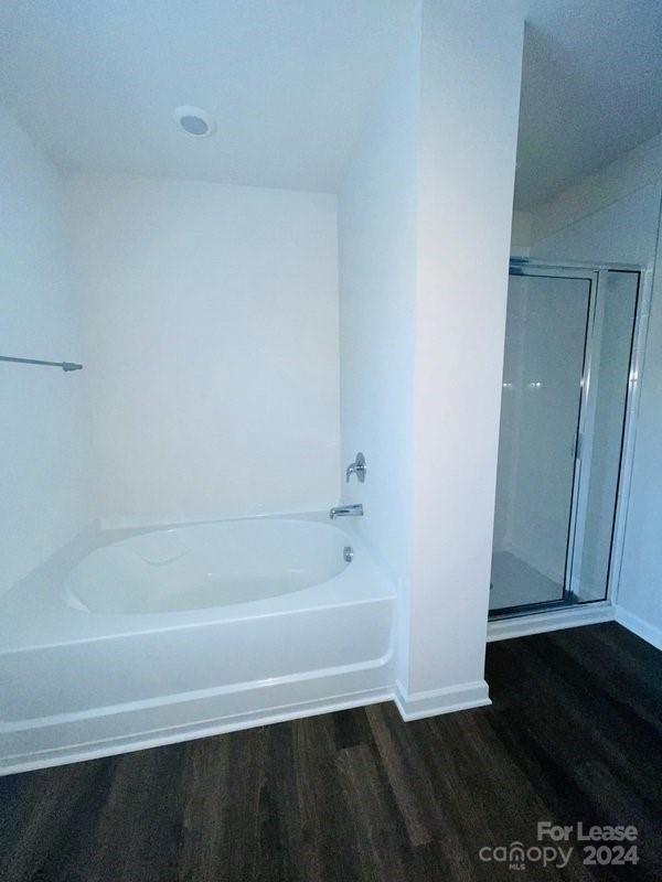 Building Photo - 107 Shull St