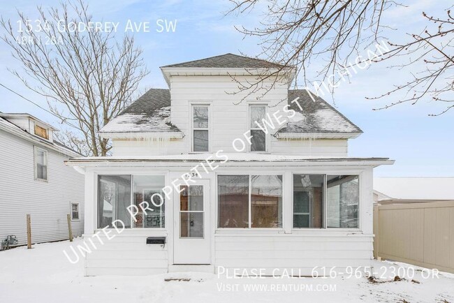 Primary Photo - 4 Bed, 2 Bath Home | Spacious Kitchen | Ce...