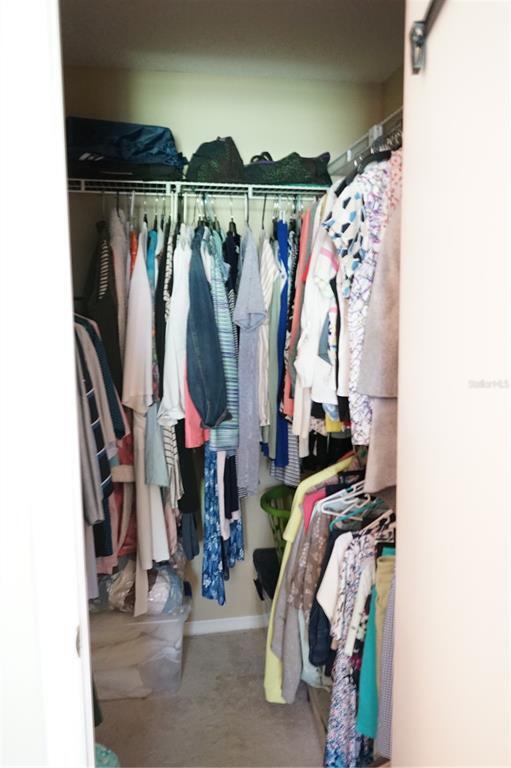 Building Photo - 2102 Hereford Dr