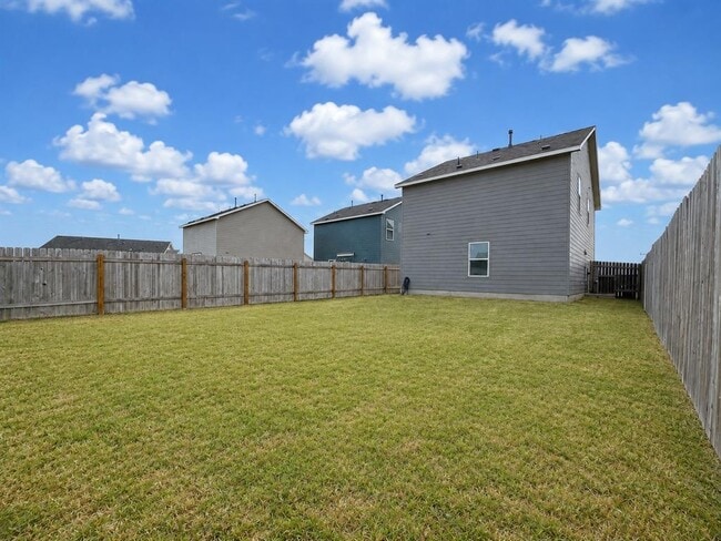 Building Photo - 17709 Sulphur Spring Way