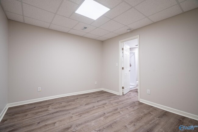 Building Photo - 205 High Rd