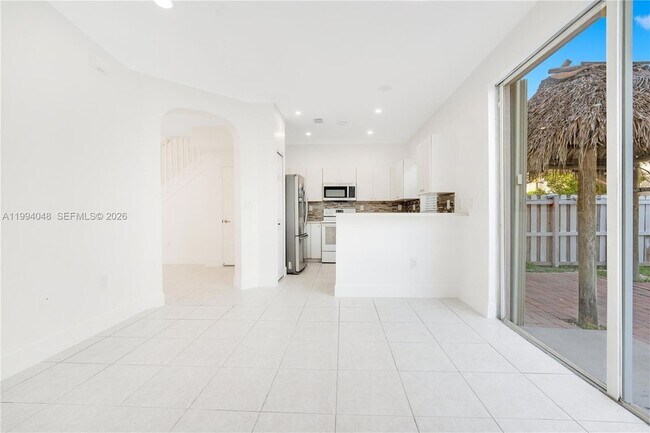 Building Photo - 27433 SW 137th Ct