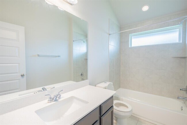 Building Photo - 249 Sage Meadows Dr