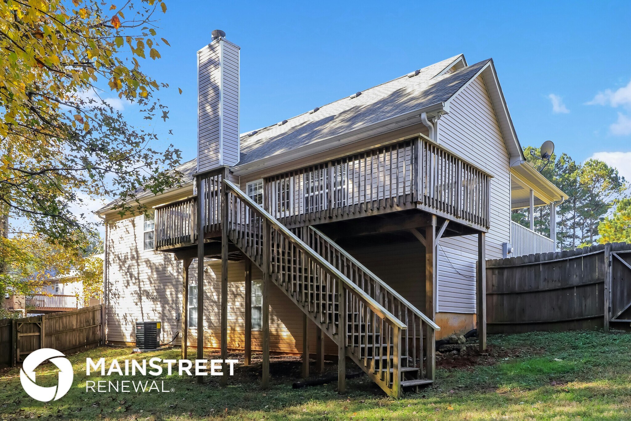 Building Photo - 13 Windrush Dr