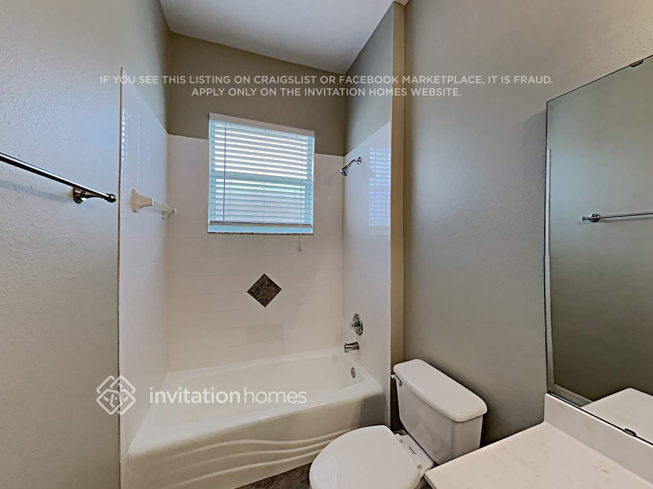 Building Photo - 8119 Belshire Dr