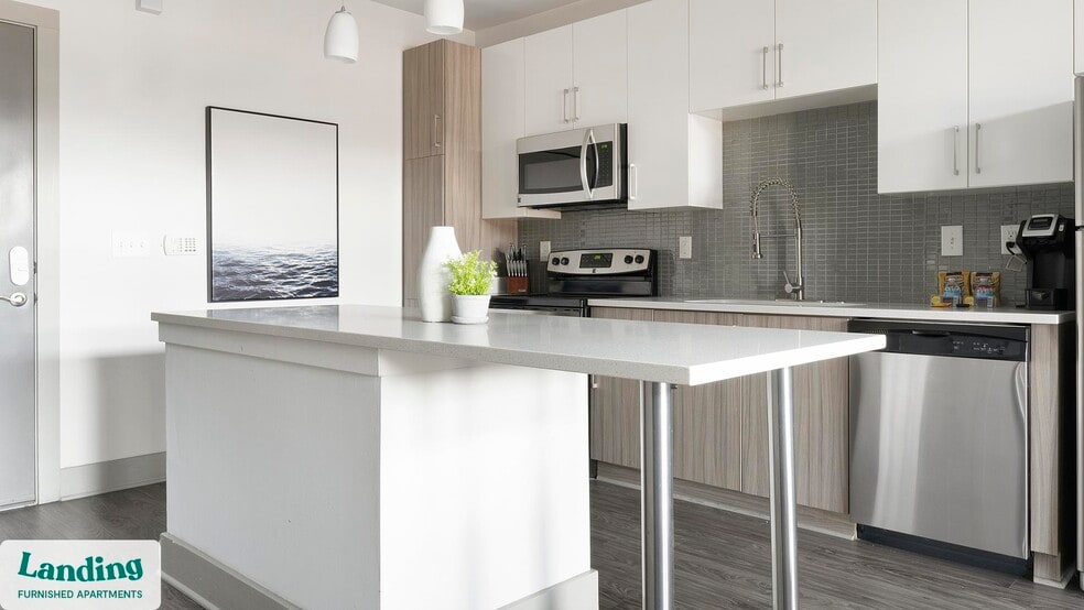 Building Photo - 930 Howell Mill Rd NW