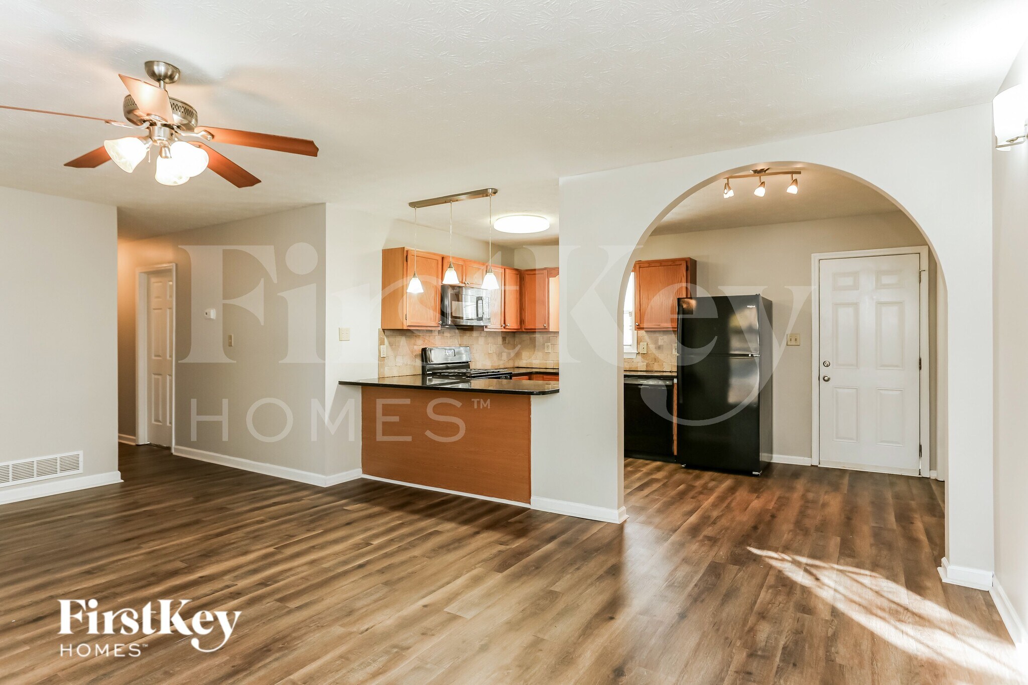 Building Photo - 45 Water Way Trail