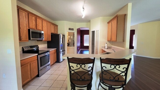 Building Photo - Large Citrus Springs 4/2/2