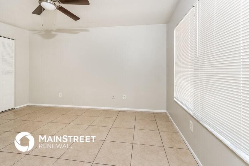 Building Photo - 353 SW Belmont Cir