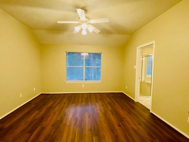 Building Photo - 23 Summer Haze Cir