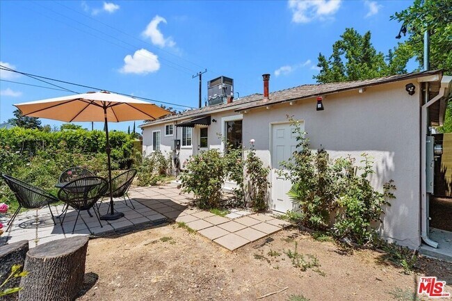 Building Photo - 17512 Bullock St