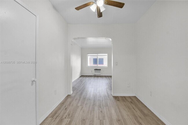 Building Photo - 1135 Euclid Ave