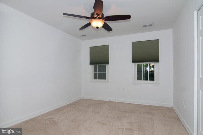 Building Photo - 11400 Dorchester Ln