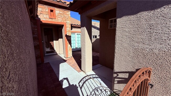 Building Photo - 3065 Olivia Heights Ave