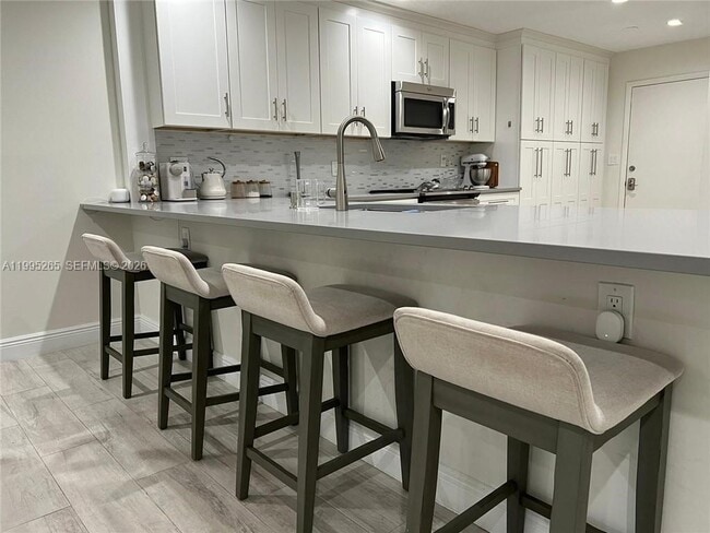 Building Photo - 307 Bonnie Brae Way