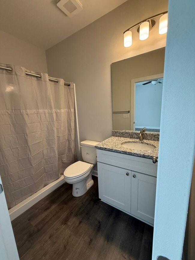 Building Photo - Three bedroom, 2 bath newly constructed ho...