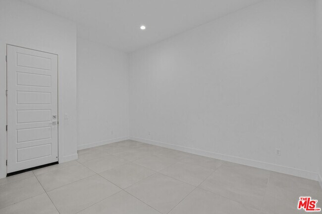 Building Photo - 20056 Mersey Ln