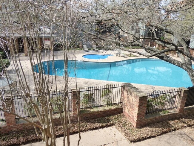 Building Photo - *Gated Northwest Hills Community - Two-Sto...