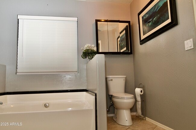 Building Photo - 18623 N 20th Way