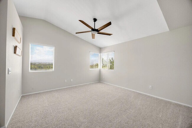 Building Photo - 934 Big Spring Ct