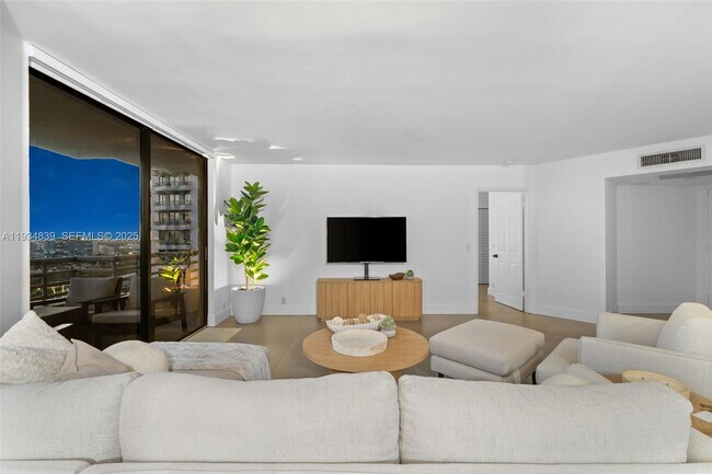 Building Photo - 3300 NE 191st St