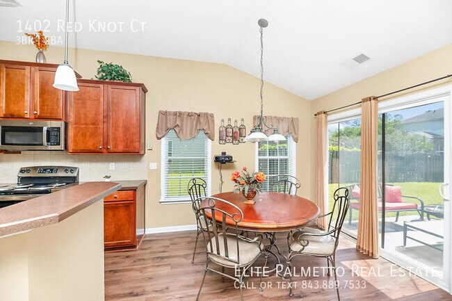 Building Photo - 1402 Red Knot Ct