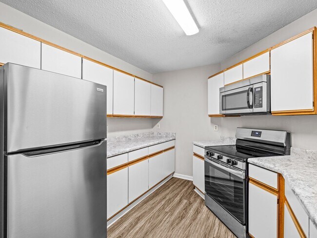 Building Photo - Foxhorn Village