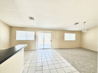 Building Photo - Single-story, 3-bdrm home with large fence...