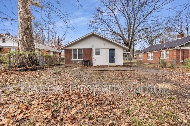 Building Photo - 580 Josephine St