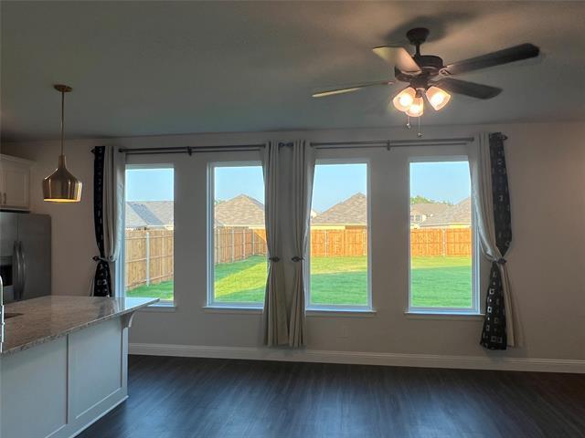 Building Photo - 2701 Glasgow Wy