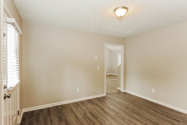 Building Photo - 812 Overlook Trail