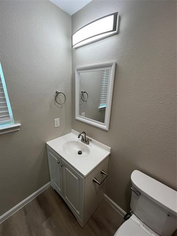 Building Photo - 9615 Oak Gate Ln