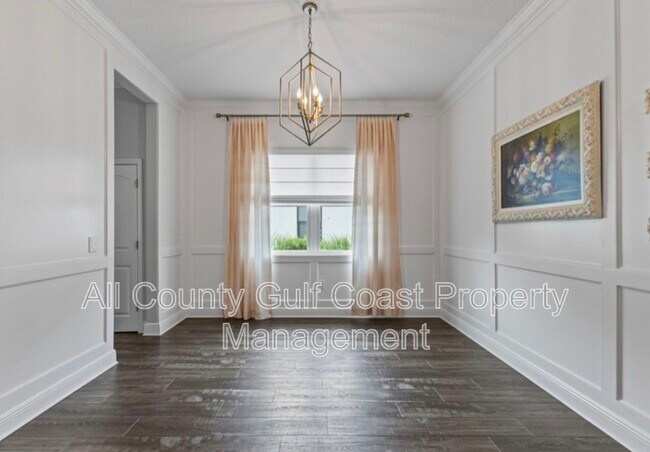 Building Photo - 13013 Steinhatchee Loop