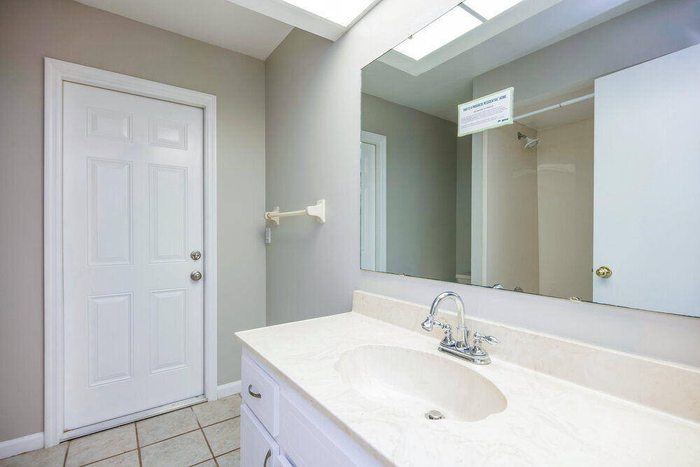 Building Photo - 923 SE 19th St