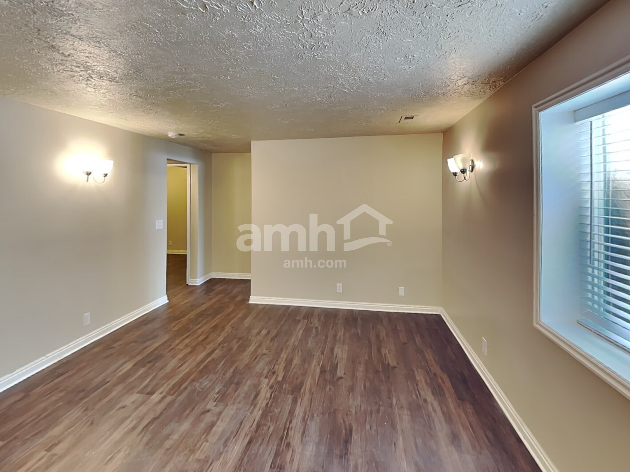 Building Photo - 2961 W 1400 N
