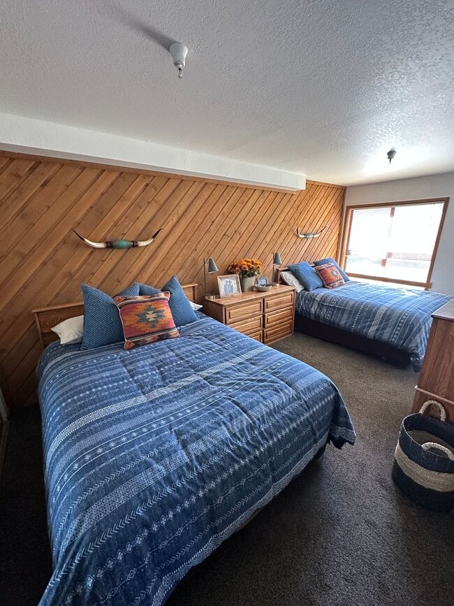 Building Photo - Spacious Aspen Creek Condo with Loft & Mou...
