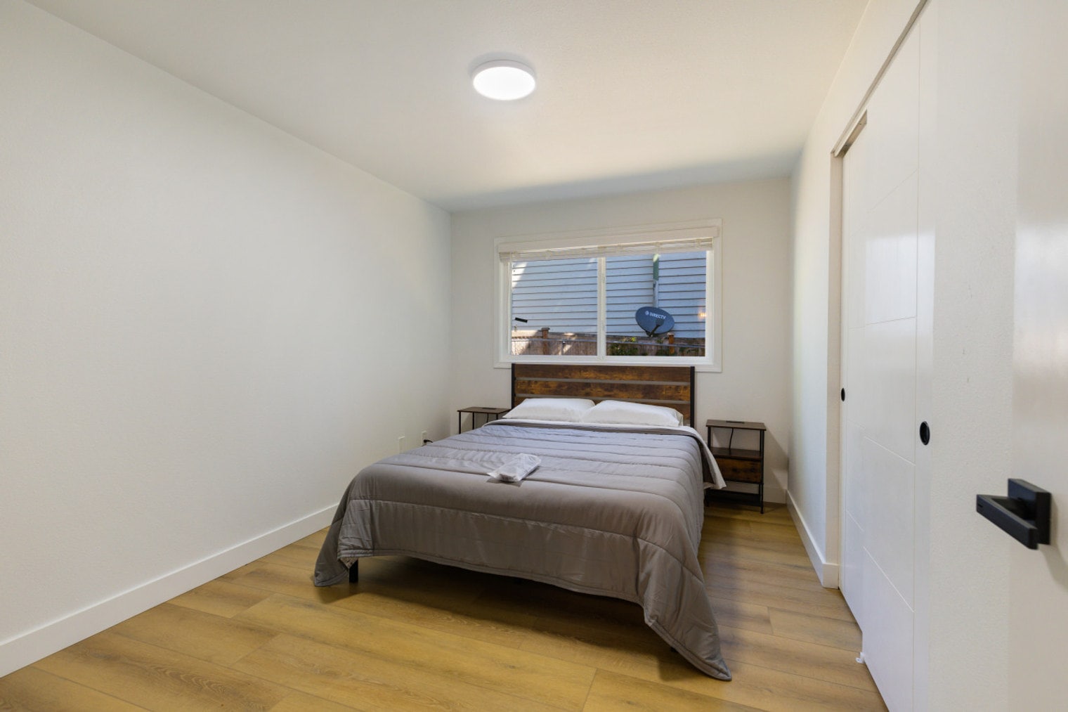 Building Photo - 905 142nd Ave SE