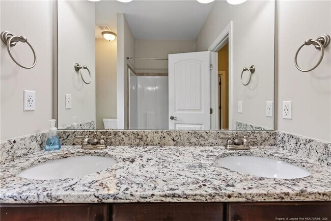 Building Photo - 95 Valley Brook Ln