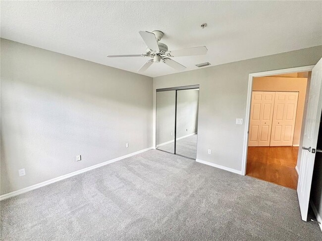 Building Photo - 6554 Fairway Gardens Dr