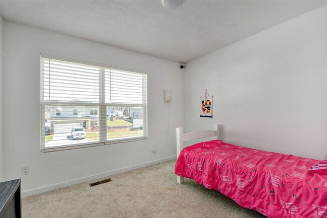 Building Photo - Charming 3 bedroom in Nixa schools!