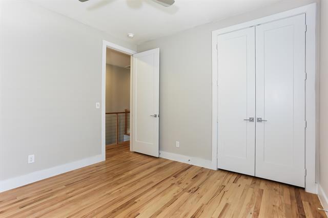 Building Photo - 2343 Vagas St