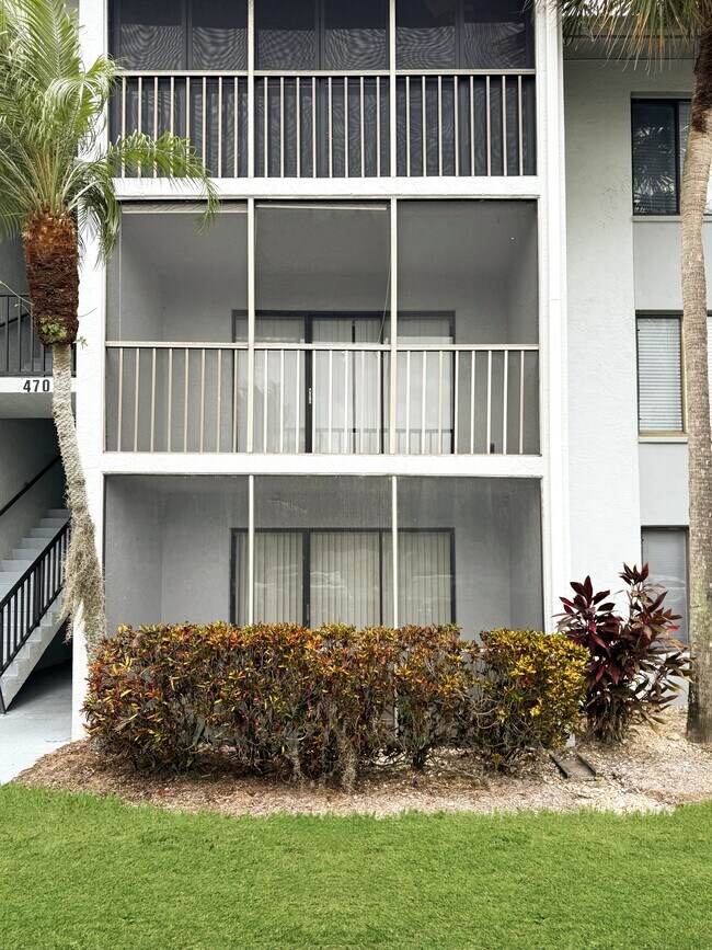 Building Photo - 4701 Lakeside Club Blvd