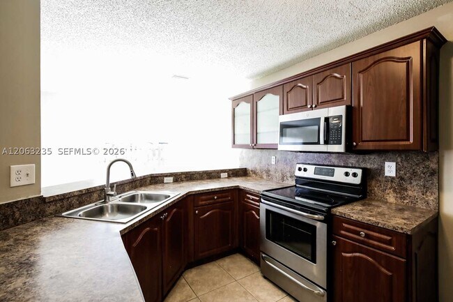 Building Photo - 16546 SW 97th Terrace