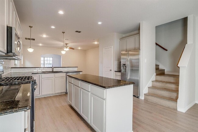 Building Photo - New Townhome Just Steps Away from Fort Worth's Cultural District