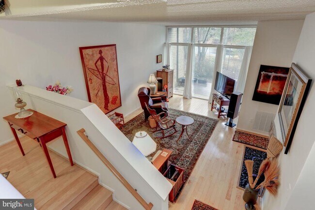 Building Photo - 11561 Rolling Green Ct