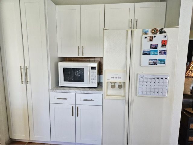 Building Photo - 3624 Ave De Gien