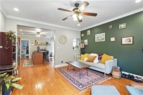 Building Photo - 2511 Mission St