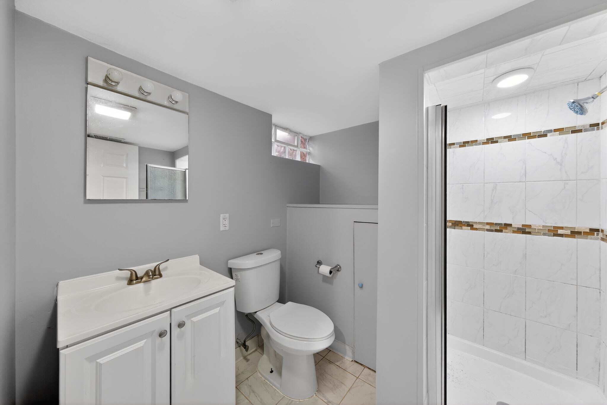 Building Photo - 4107 Applewood Ln